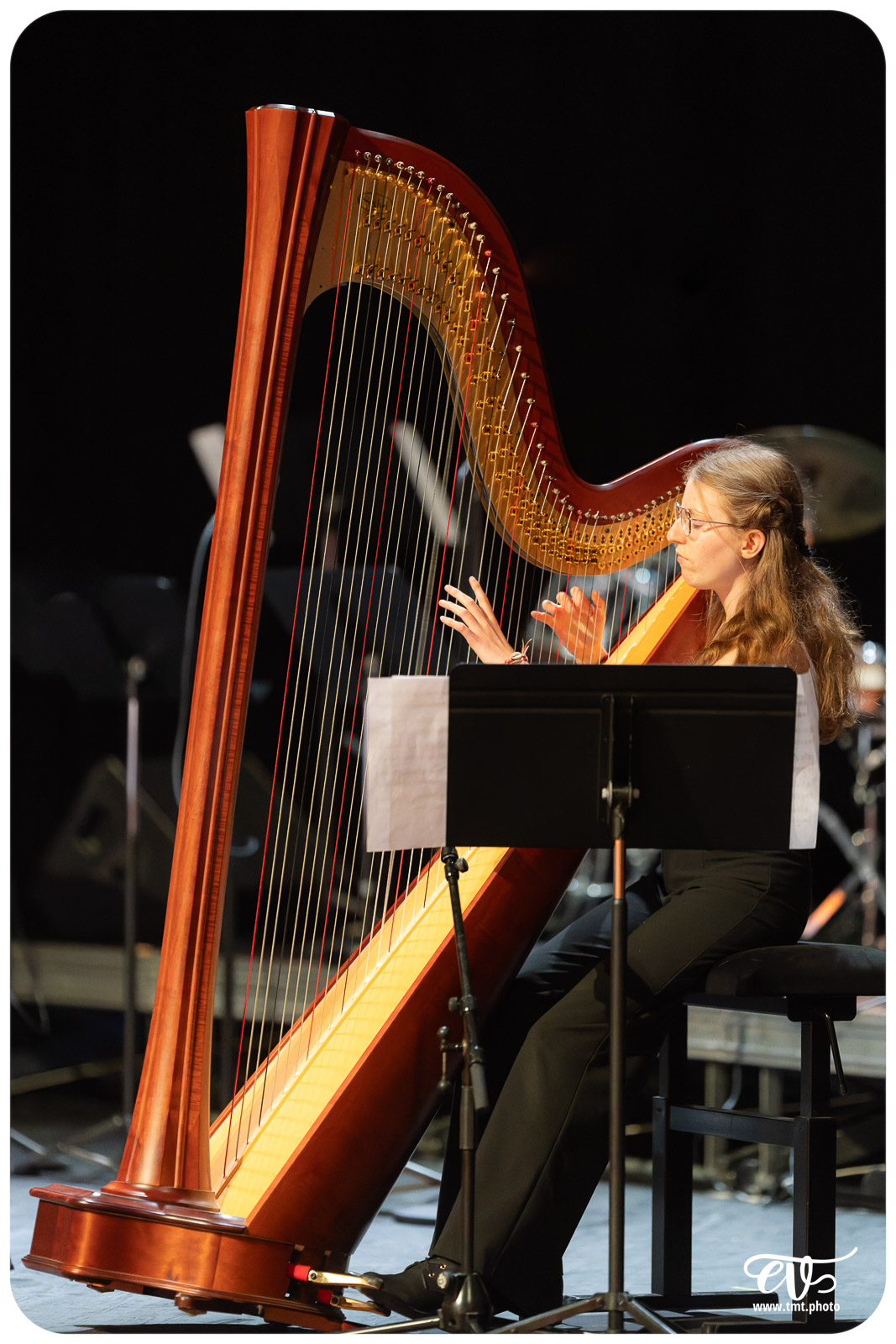 L'HUMOUR DENOTE (ELEVES EMMDH & CEDRIC GOUBERT)